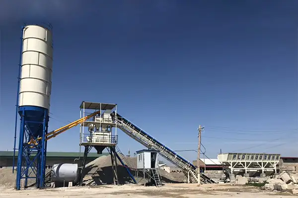 concrete batching plant Outside