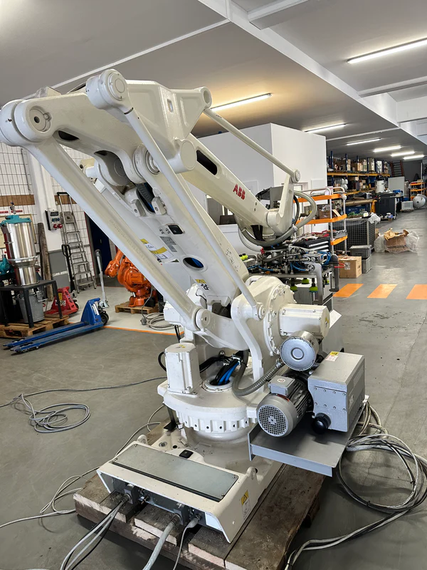 ABB_IRB_660-180_-3.15_Robot from the back