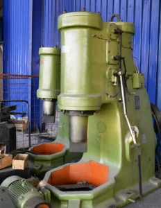 How Does a Pneumatic Forging Hammer Work?