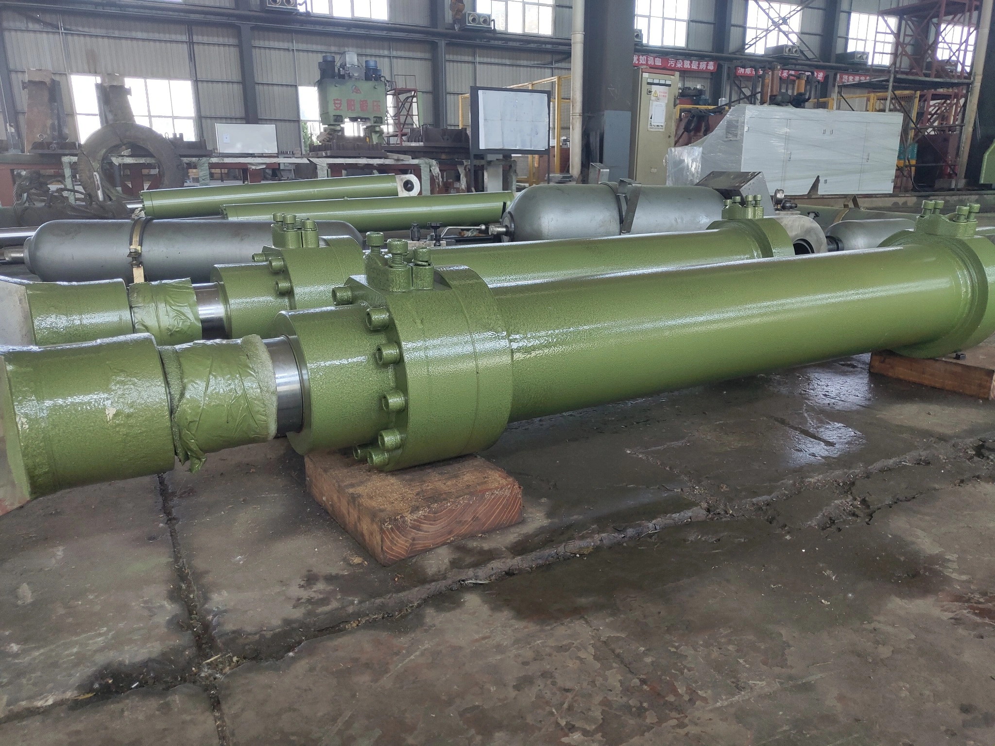 cnc-forging-manipulator-hydraulic-cylinders